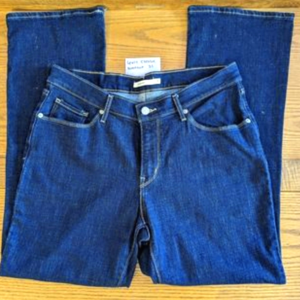 Levi's Women's Dark Blue Boot Cut Jeans - Picture 2 of 4